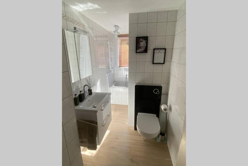 Schone&Moderne 2Zkb Wohnung Am Homburg Saarbrucken Extérieur photo